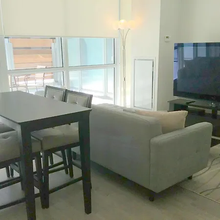Suites On Simcoe